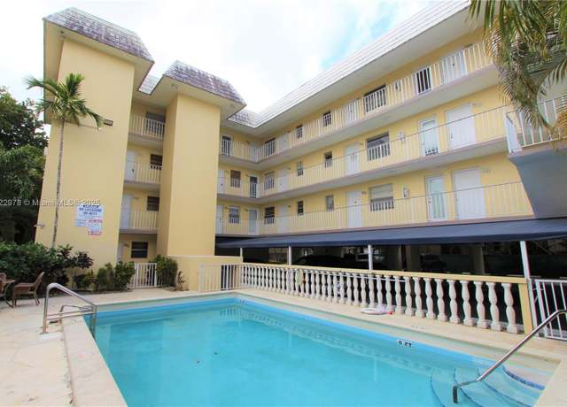 Property at 427 Santander Ave #202, Coral Gables, FL 33134, 1 bath
