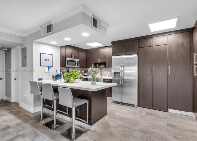 Property at 7215 Miami Lakes Dr Unit A-20, Miami Lakes, FL 33014, 2 beds, 1 bath