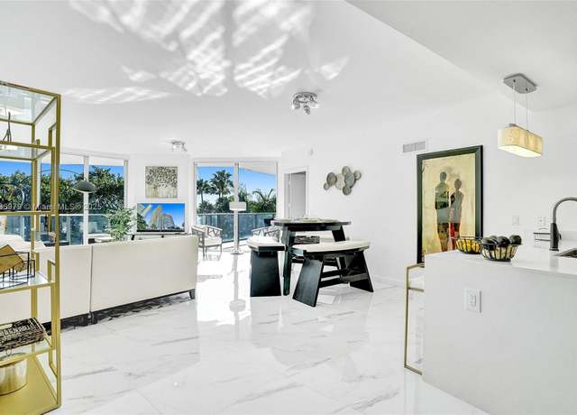Property at 488 NE 18th St #208, Miami, FL 33132, 3 beds, 3.5 baths