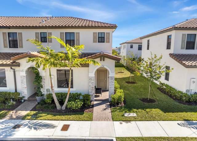 Property at 11756 SW 245th Ter, Homestead, FL 33032, 3 beds, 3 baths