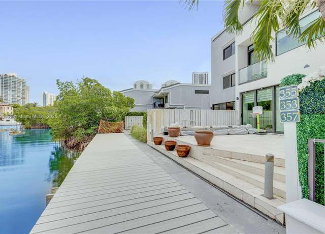 Property at 357 Poinciana Dr #1111, Sunny Isles Beach, FL 33160, 3 beds, 2.5 baths