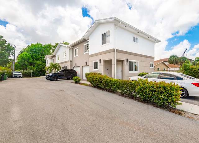 Property at 817 NW 3rd Ave, Fort Lauderdale, FL 33311, 3 beds, 2.5 baths