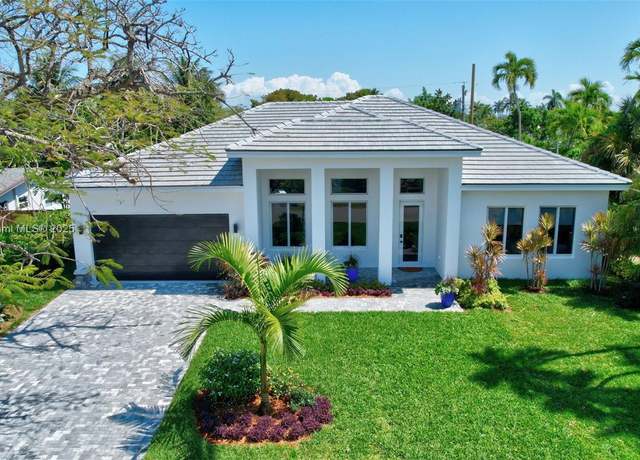 Property at 4440 NE 15th Ter, Oakland Park, FL 33334, 4 beds, 4 baths