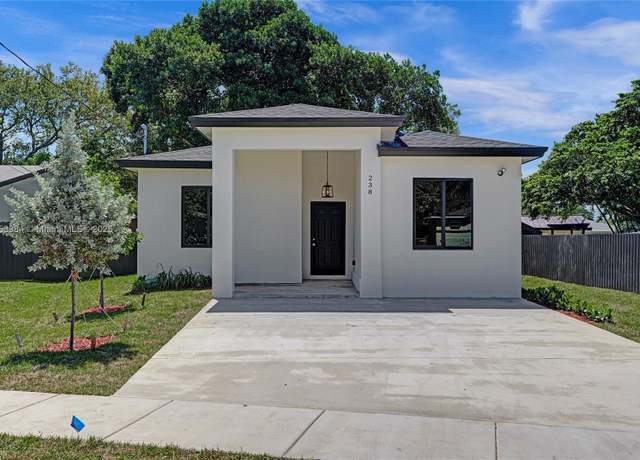 Property at 238 NW 7th Ave, Dania Beach, FL 33004, 4 beds, 3 baths