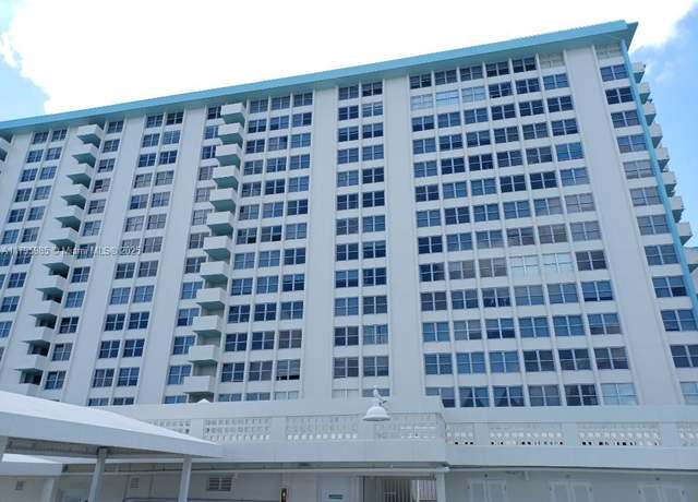 Property at 2899 Collins Ave #1218, Miami Beach, FL 33140, 1 bed, 1.5 baths