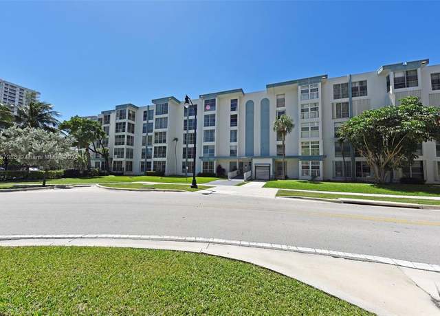 Property at 17560 Atlantic Blvd #118, Sunny Isles Beach, FL 33160, 2 beds, 1.5 baths