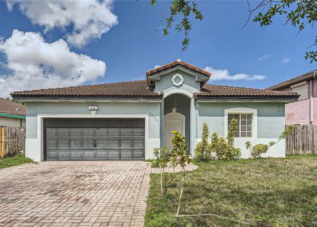 Property at 22721 SW 103rd Ct, Cutler Bay, FL 33190, 3 beds, 2 baths