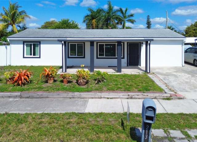 Property at 2135 SW 46th Ter, Fort Lauderdale, FL 33317, 3 beds, 2 baths