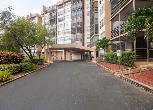 Property at 900 Saint Charles Pl #616, Pembroke Pines, FL 33026, 2 beds, 2 baths