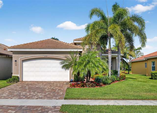 Property at 11644 Dawson Range Rd, Boynton Beach, FL 33473, 2 beds, 2 baths