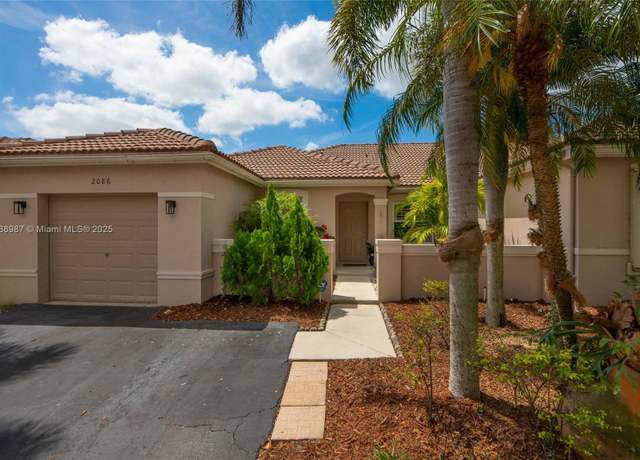 Property at 2086 N Borealis Way, Weston, FL 33327, 3 beds, 2 baths