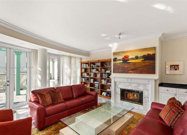 Property at 610 Valencia Ave #503, Coral Gables, FL 33134, 3 beds, 2.5 baths
