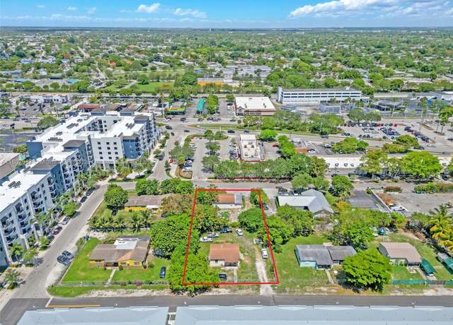 Property at 18161 SW 98th Ct, Palmetto Bay, FL 33157, 1 bed, 1 bath