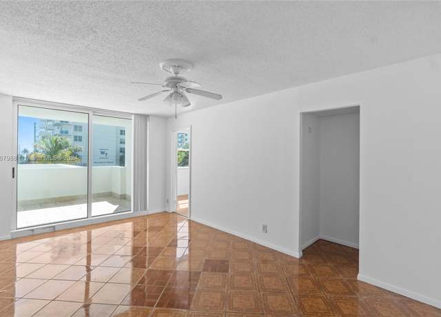 Property at 1410 S Ocean Dr #208, Hollywood, FL 33019, 2 beds, 2 baths