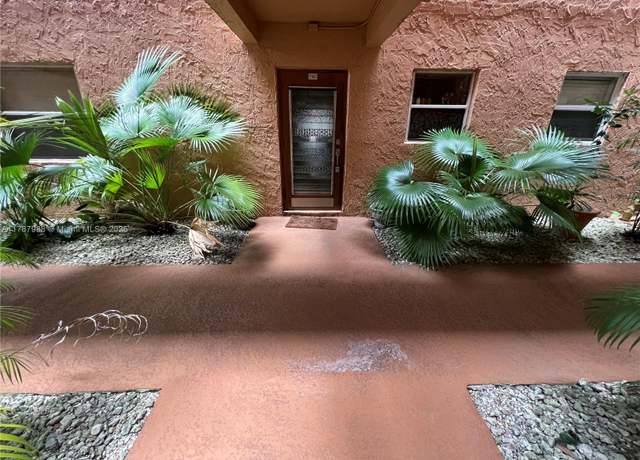 Property at 3050 E Sunrise Lakes Dr #123, Sunrise, FL 33322, 2 beds, 2 baths