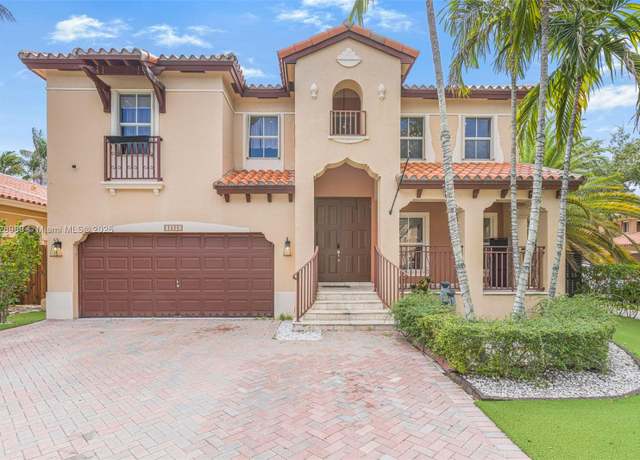 Property at 2620 SW 150th Ct, Miami, FL 33185, 4 beds, 3 baths