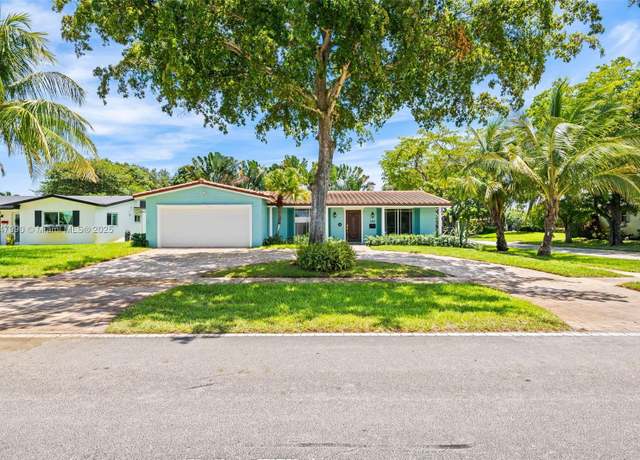 Property at 5414 W Park Rd, Hollywood, FL 33021, 3 beds, 2 baths