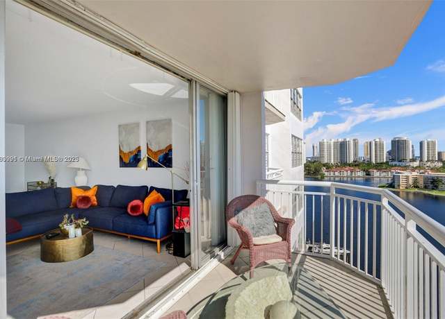 Property at 18041 Biscayne Blvd #1603, Aventura, FL 33160, 1 bed, 2 baths