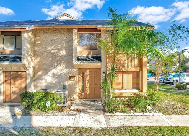 Property at 238 Wimbledon Lake Dr #238, Plantation, FL 33324, 3 beds, 2 baths