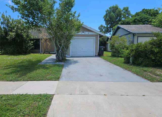 Property at 4582 Brook Dr, West Palm Beach, FL 33417, 2 beds, 1.5 baths