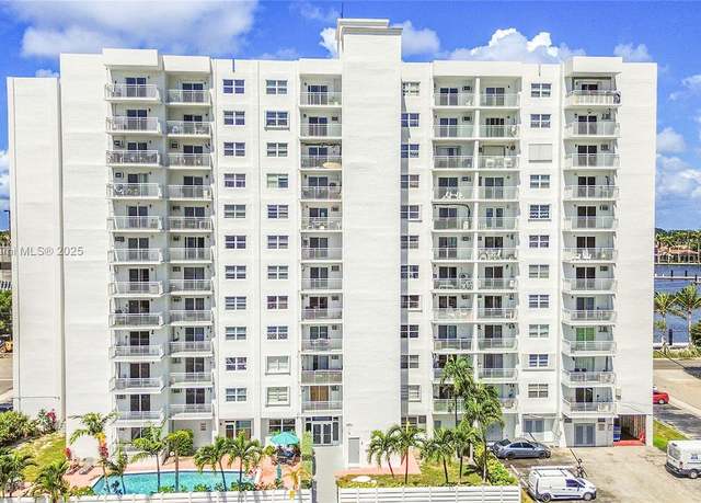 Property at 200 S Birch Rd #208, Fort Lauderdale, FL 33316, 2 beds, 1 bath