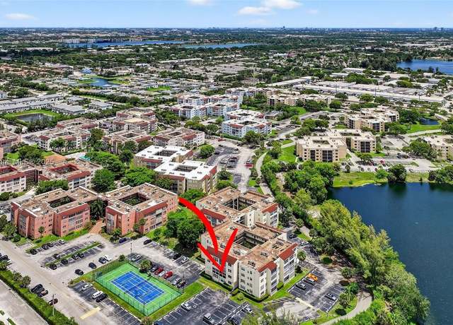 Property at 2871 Somerset Dr #212, Lauderdale Lakes, FL 33311, 2 beds, 2 baths