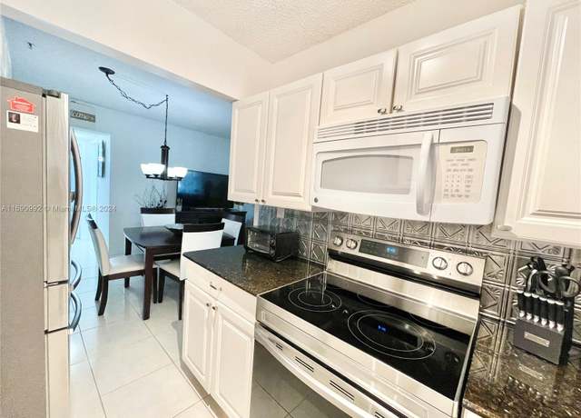 Property at 2145 Pierce St #231, Hollywood, FL 33020, 1 bed, 1 bath