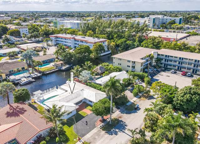 Property at 1418 NE 57th Ct, Fort Lauderdale, FL 33334, 5 beds, 3 baths
