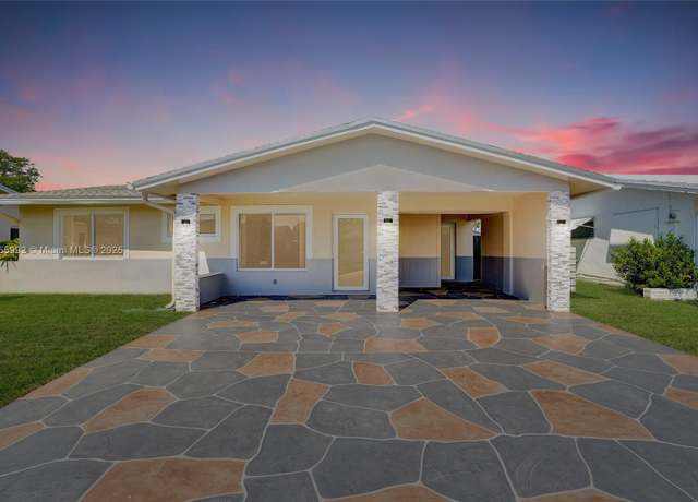 Property at 2927 NW 46th St, Tamarac, FL 33309, 2 beds, 2 baths
