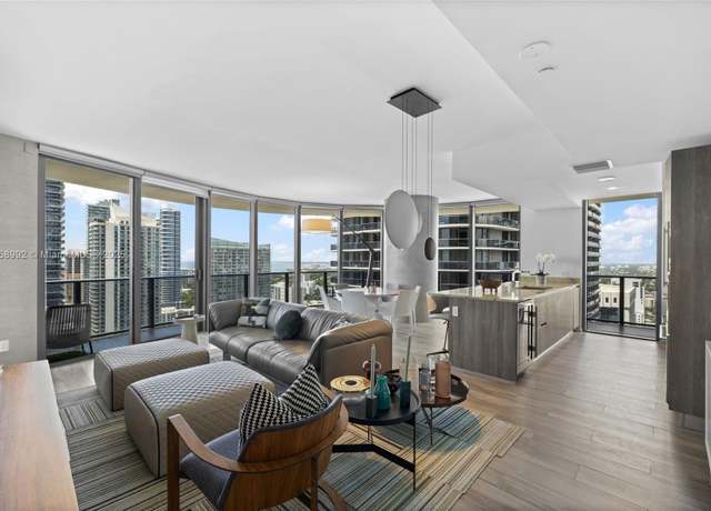 Property at 801 S Miami Ave #3301, Miami, FL 33130, 3 beds, 4 baths