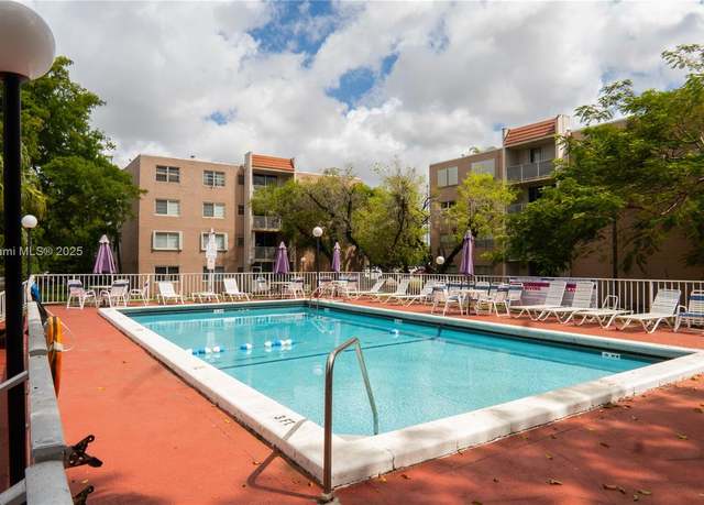 Property at 8501 NW 8th St #206, Miami, FL 33126, 1 bed, 1 bath