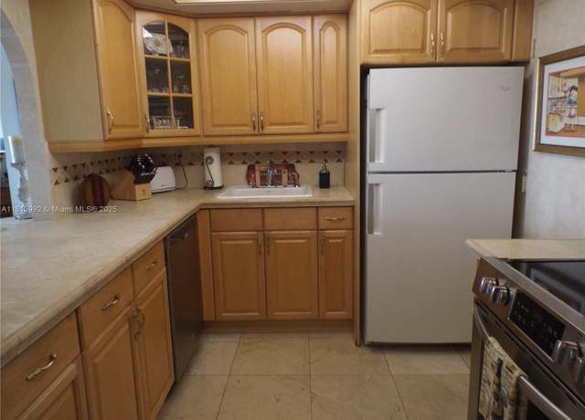 Property at 500 Three Islands Blvd #613, Hallandale Beach, FL 33009, 2 beds, 2 baths
