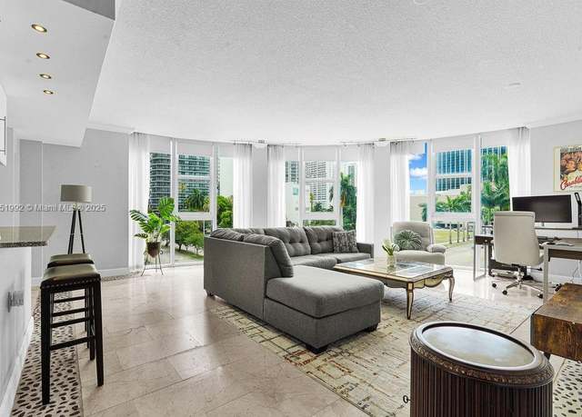 Property at 275 NE 18th St #306, Miami, FL 33132, 1 bed, 1 bath
