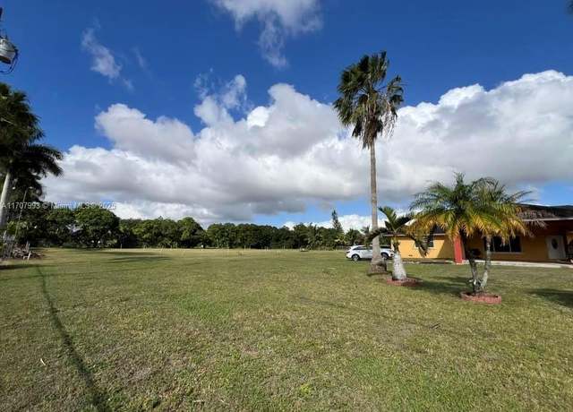 Property at 19331 SW 188th St, Miami, FL 33187, 4 beds, 2 baths