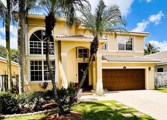 Property at 16541 Turquoise Trl, Weston, FL 33331, 4 beds, 3 baths