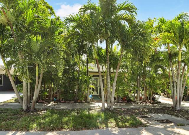 Property at 24428 SW 131st Pl, Homestead, FL 33032, 3 beds, 1 bath