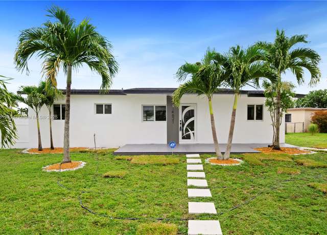 Property at 14621 SW 106th Ave, Miami, FL 33176, 3 beds, 2 baths