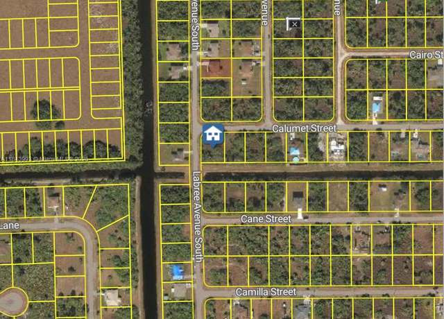 Property at 714 Calumet St E, Fort Myers, FL 33974