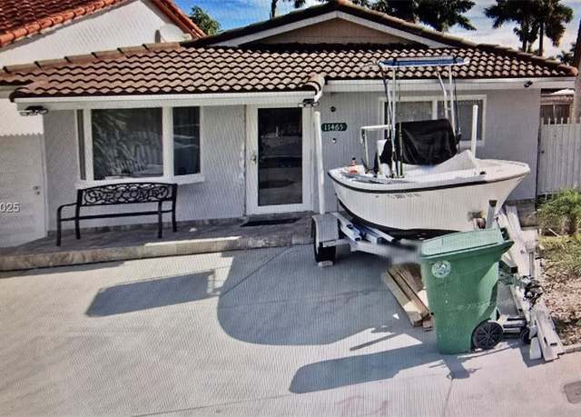 Property at 11465 NW 88th Ct, Hialeah Gardens, FL 33018, 3 beds, 2 baths