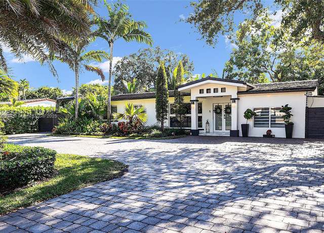 Property at 7620 SW 105th Ter, Pinecrest, FL 33156, 4 beds, 3 baths