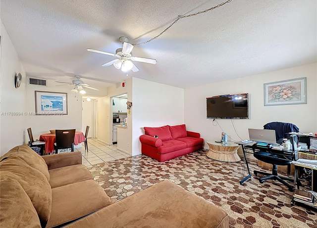 Property at 3071 NW 47th Ter #322, Lauderdale Lakes, FL 33313, 1 bed, 1 bath