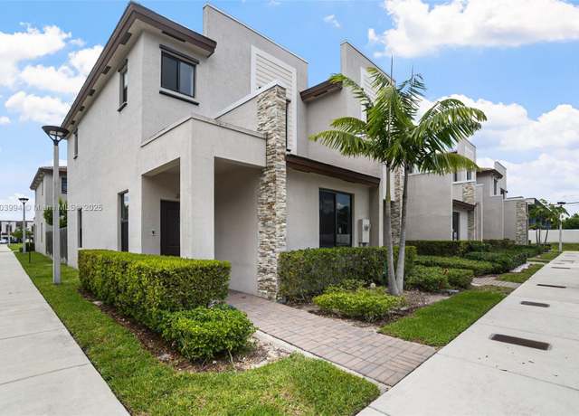 Property at 21408 NE 2nd Path, Miami, FL 33179, 3 beds, 3 baths