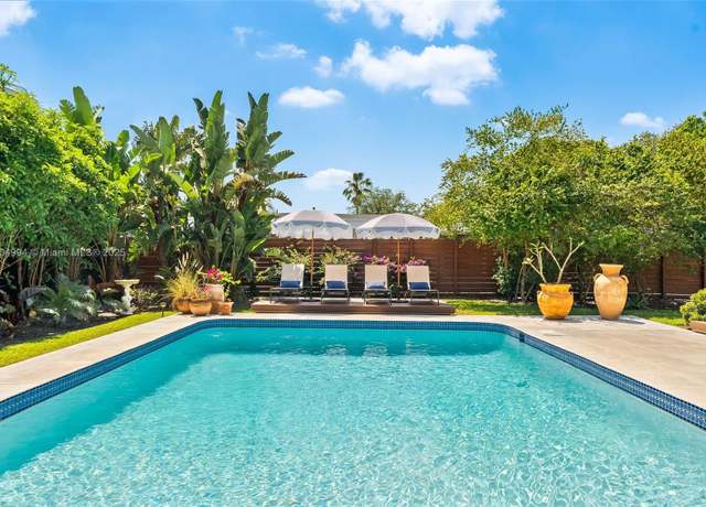 Property at 4461 NE 15th Ave, Oakland Park, FL 33334, 4 beds, 2 baths