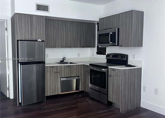 Property at 557 Michigan Ave #115, Miami Beach, FL 33139, 1 bed, 1 bath