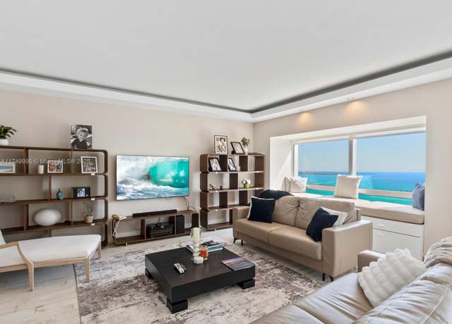 Property at 1435 Brickell Ave #3401, Miami, FL 33131, 2 beds, 2.5 baths