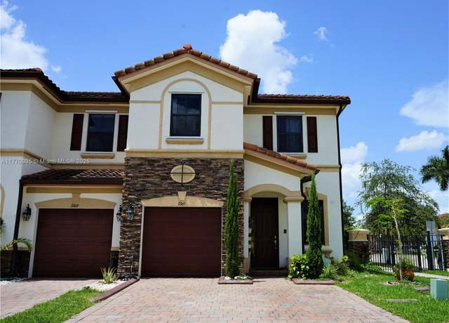 Property at 3365 W 91 Ter, Hialeah, FL 33018, 4 beds, 2.5 baths