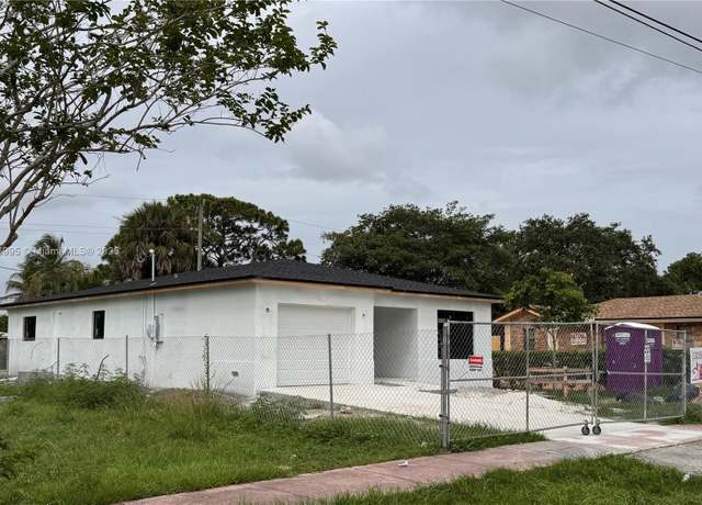 Property at 2430 NW 22nd Rd, Fort Lauderdale, FL 33311, 3 beds, 2 baths