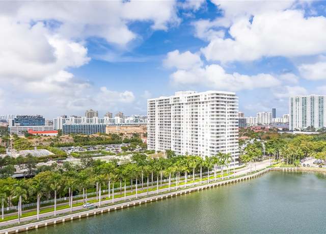 Property at 2851 NE 183rd St Unit 1504E, Aventura, FL 33160, 2 beds, 2 baths