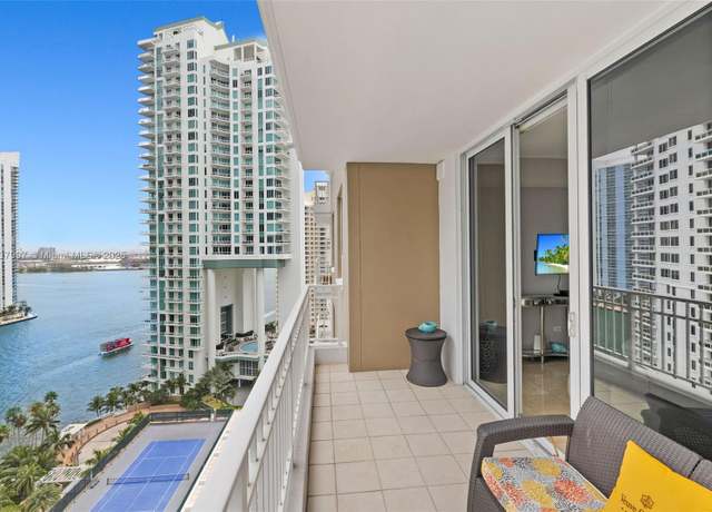 Property at 801 Brickell Key Blvd #2006, Miami, FL 33131, 1 bed, 1.5 baths
