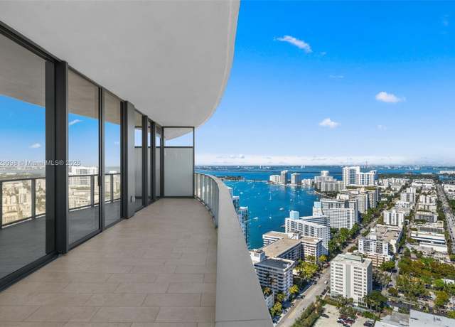 Property at 500 Alton Rd #3704, Miami Beach, FL 33139, 2 beds, 2.5 baths